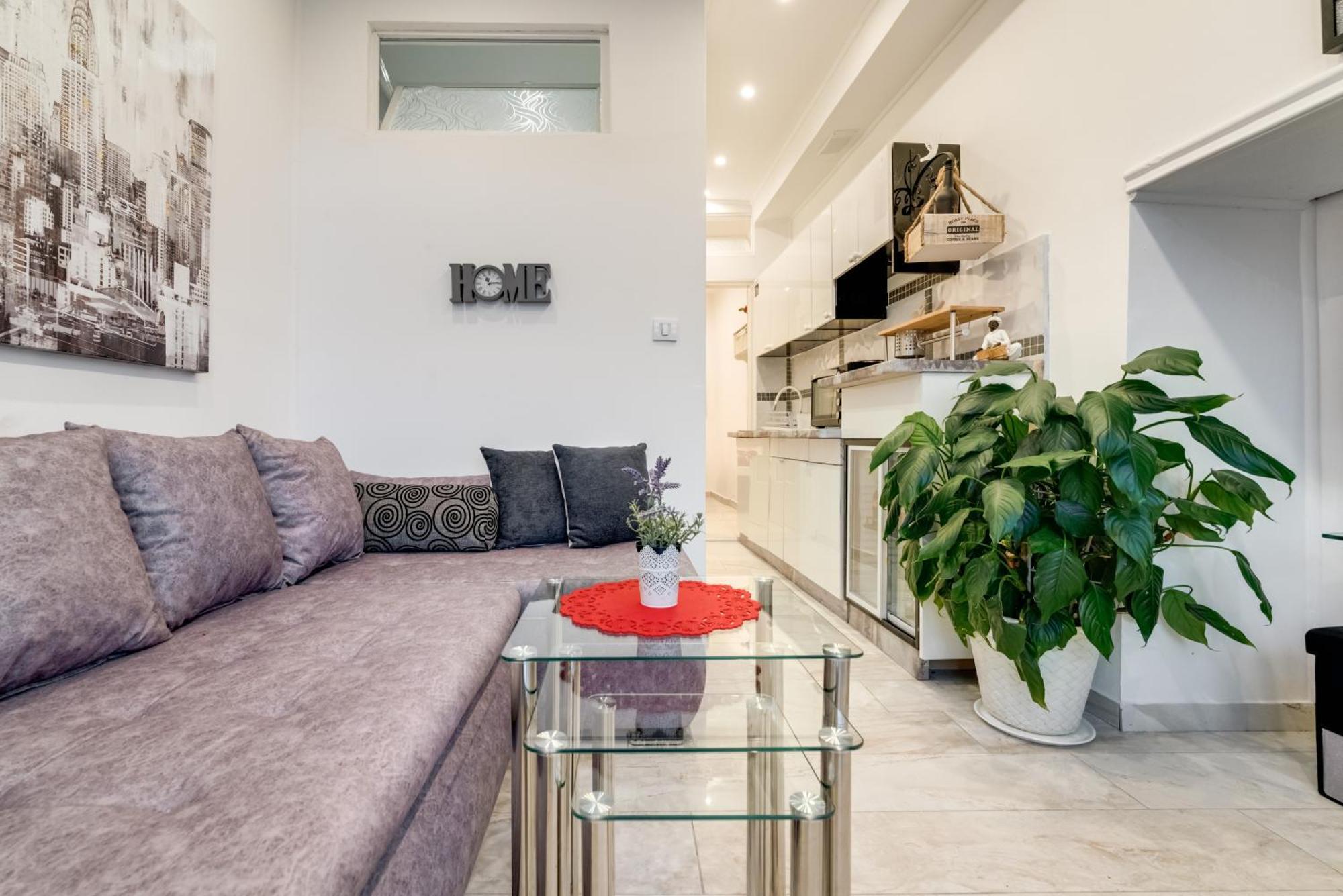 B&B Apartment'S Coli Bakar Exterior photo