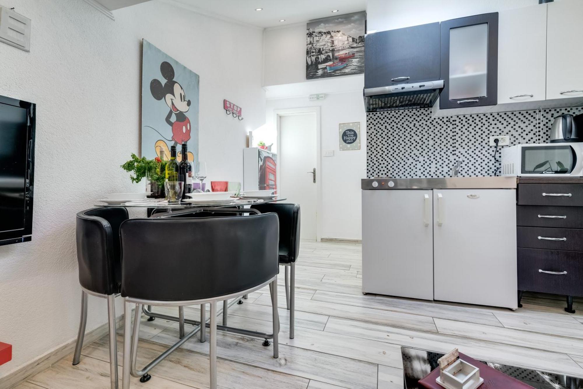 B&B Apartment'S Coli Bakar Exterior photo