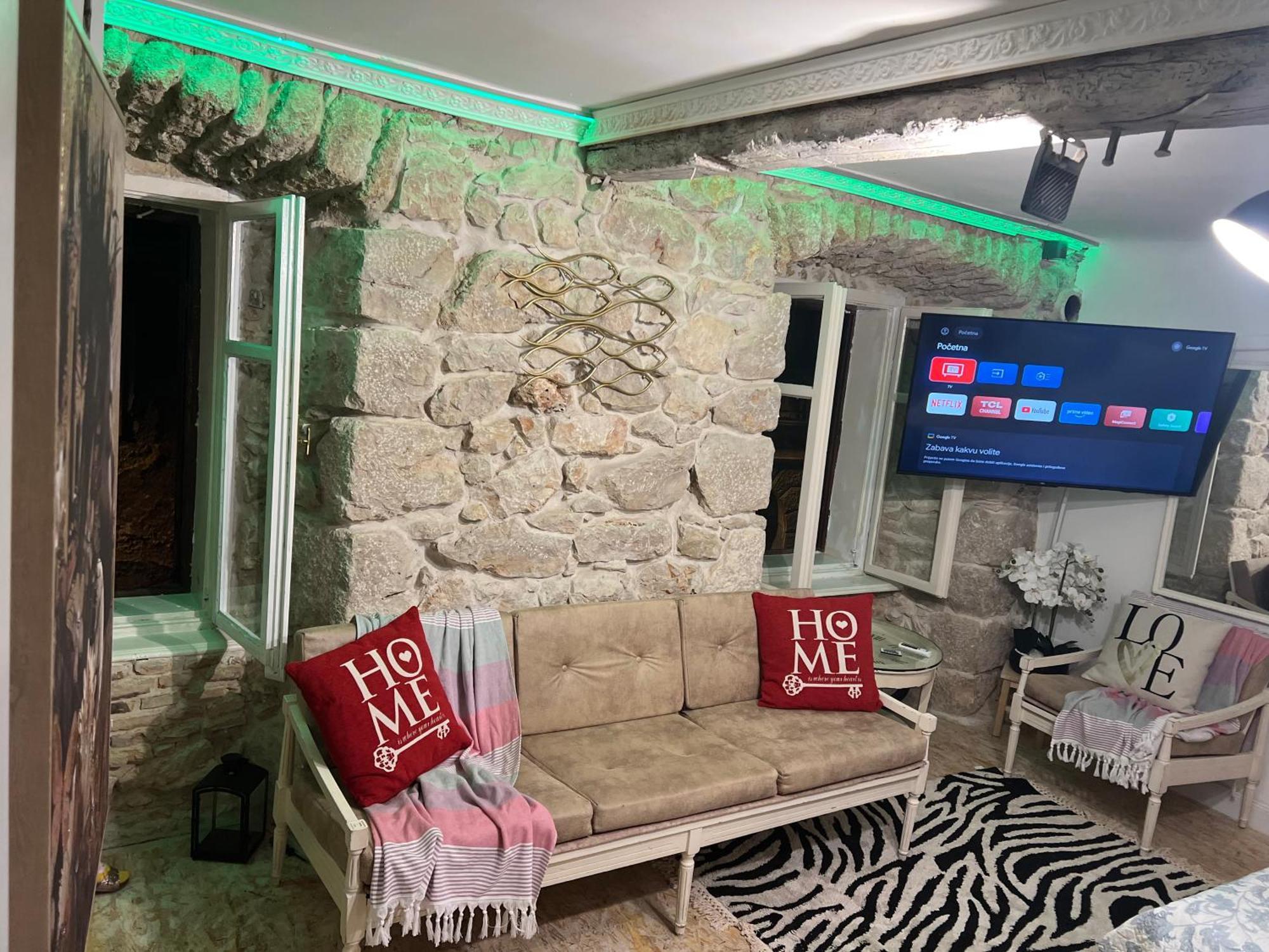 B&B Apartment'S Coli Bakar Exterior photo